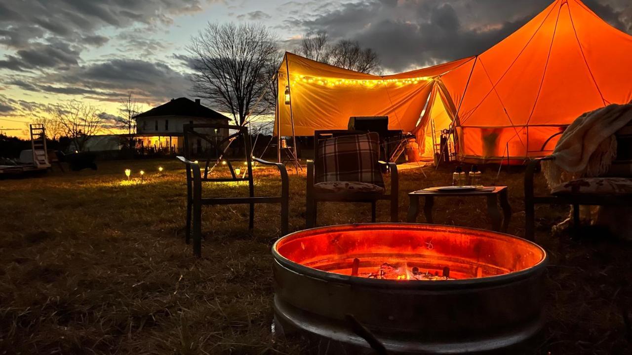 Shenandoah Valley Glamping - Amazing Views - Farm Edinburg Ngoại thất bức ảnh